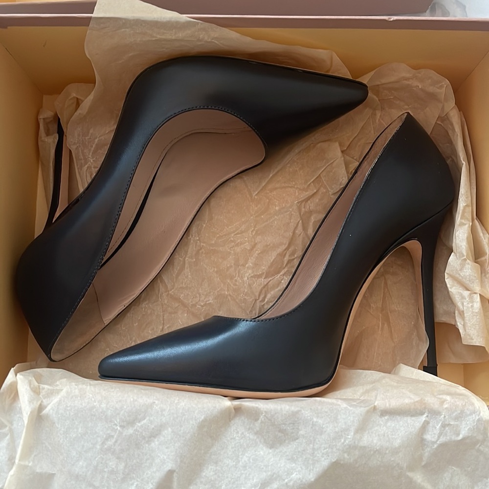 Italian High Heel. Leather